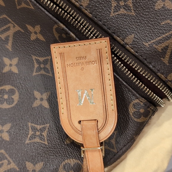 Authentic Louis Vuitton Monogram Melie Hobo Bag - Picture 7 of 11